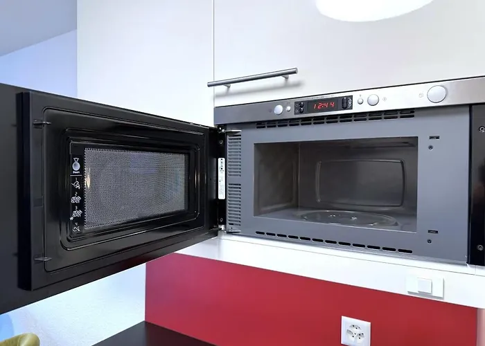 Laerchenwald 1904 - Neu Renoviert, Neben Skigebiet Apartment *